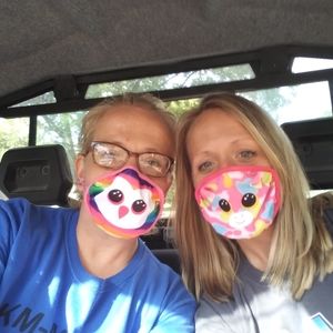 Meet your Posher, Traci